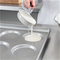 RK Bakeware China Foodservice 15 Kalıp Alüminize Çelik Hamburger Bun Tepsi / Muffin Top / Kurabiye Pişirme Taşı