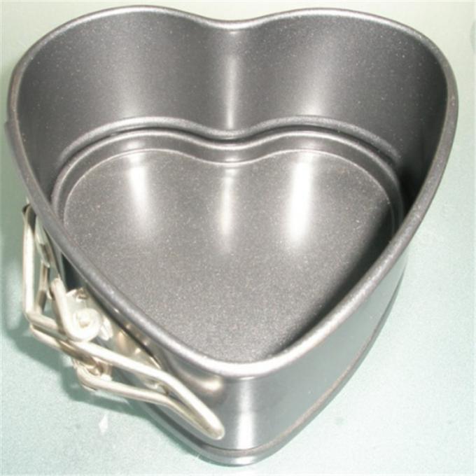 Heart Springform Pan Heart Shape Mini Bakeware Cake Pan Non-Stick Cheesecake Pan Mould with Drop Bottom Bake Tools