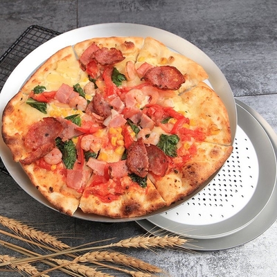 Rk Bakeware Pizza Hut için Çin-Sert Anodlu Perforated Thin Crust Pizza Pan