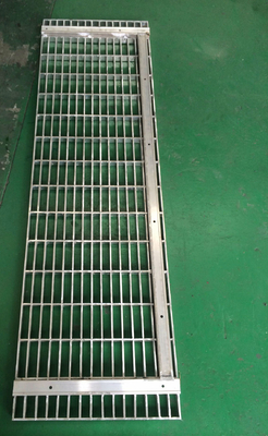 RK Bakeware China Foodservice Paslanmaz Çelik Havadan Kızartıcı Basket Grill Basket Havadan Kızartıcı Tepsi Tel Rack