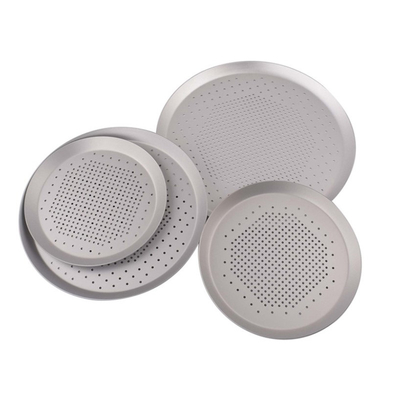 RK Bakeware Çin-Sert Anod Perforated Thin Crust Pizza Pan for Pizza Hut (Pizza kulübesine yönelik sert anod perforasyonlu ince kabuklu pizza tavaları)