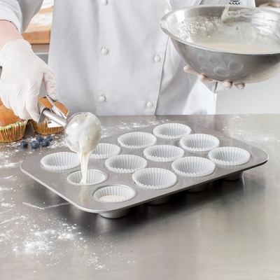 RK Bakeware China-12 Bölümü Fluted 1.5mm Muffin Baking Pan Glazed Aluminized Steel