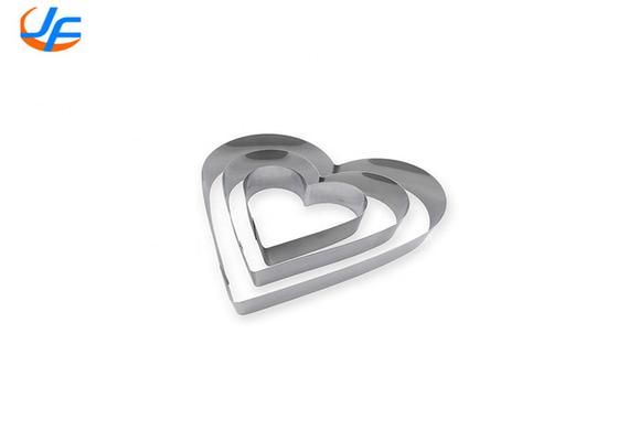 RK Bakeware China Foodservice NSF Heart Shape Cake Pişirme kalıbı, Paslanmaz Çelik Kalp Kalp Kalıp Mousse Cake Rings